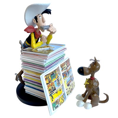 Lucky Luke et Rantanplan pile de livres